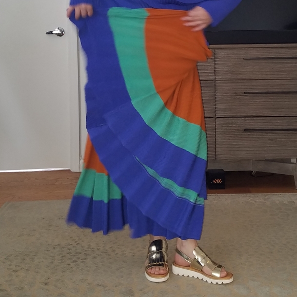 ISSEY MIYAKE Maxi Skirt - Picture 8 of 16